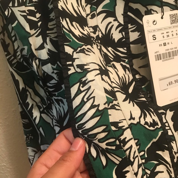 Zara crop top tropical print, size Small - Picture 4 of 9